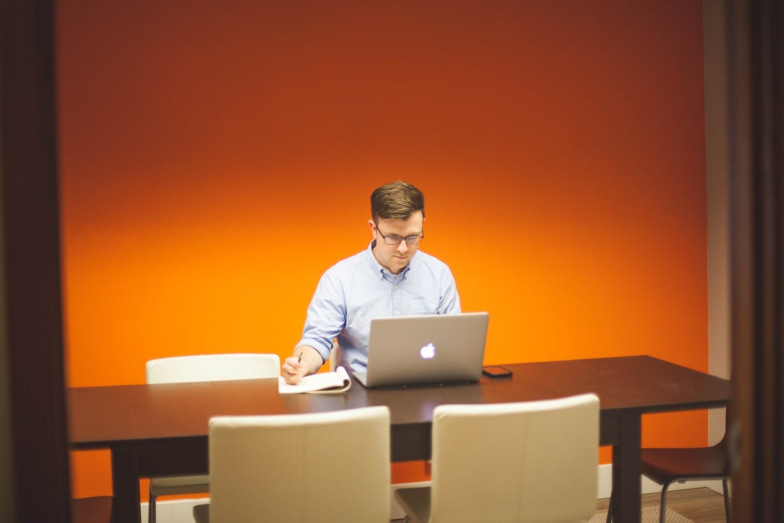 laptop-notebook-computer-creative-people-technology-764437-pxhere.com